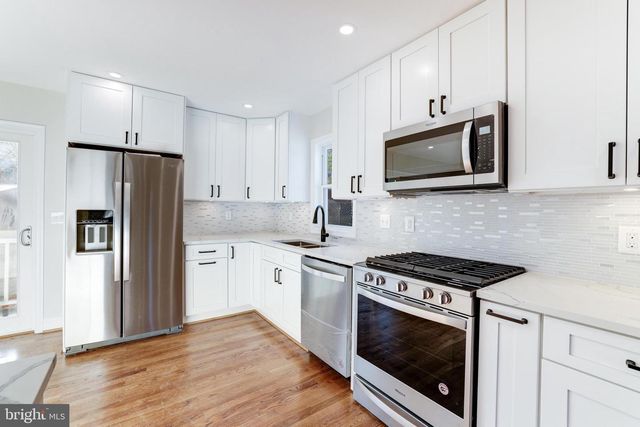 5735 4TH ST S, Arlington, VA 22204