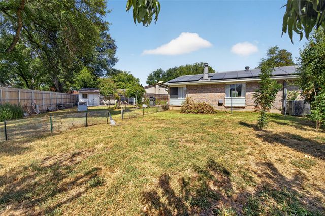 120 Willow Street, Lewisville, TX 75067