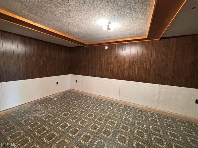 2392 Cherry Hill Road, Wheeling, WV 26003