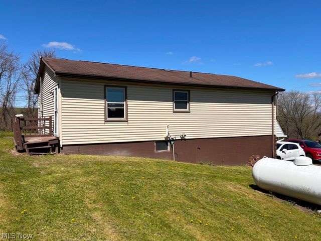 2392 Cherry Hill Road, Wheeling, WV 26003