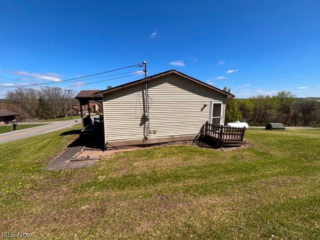2392 Cherry Hill Road, Wheeling, WV 26003