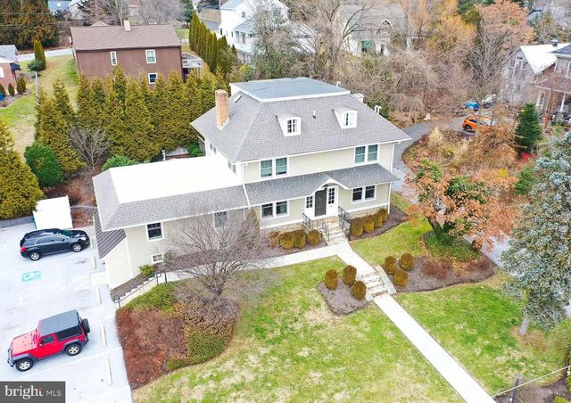 525 W STATE ST, Kennett Square, PA 19348