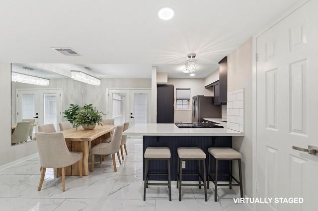 515 Tallowood Road 15, Houston, TX 77024