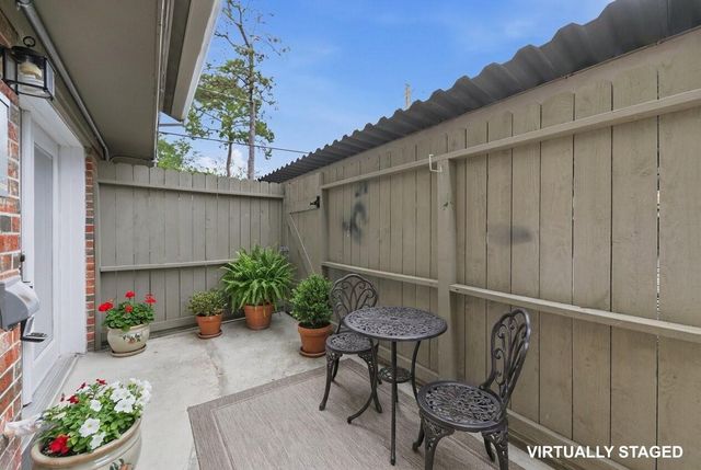 515 Tallowood Road 15, Houston, TX 77024