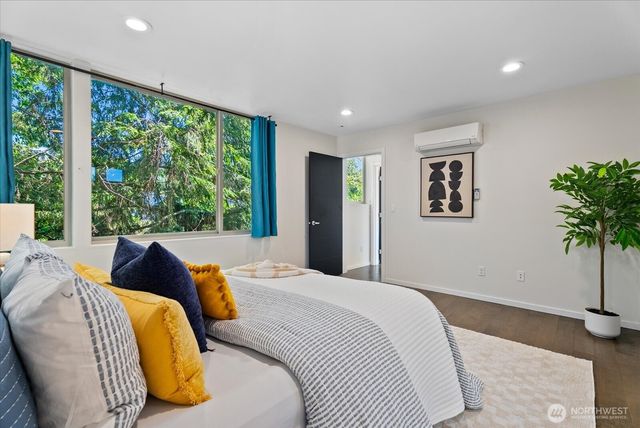 623 NW Market Street, Seattle, WA 98107