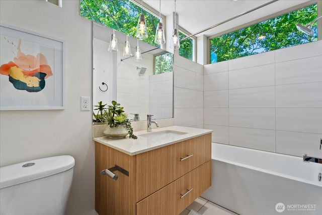 623 NW Market Street, Seattle, WA 98107
