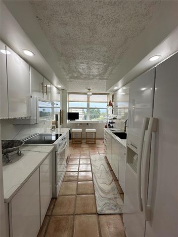1200 Saint Charles Pl 618, Pembroke Pines, FL 33026