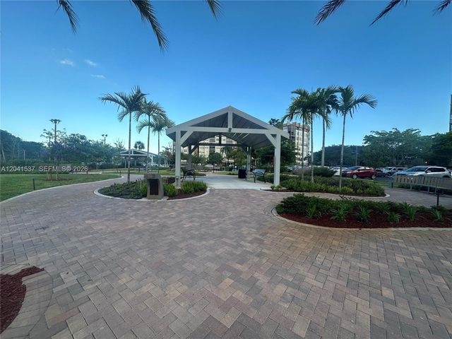1200 Saint Charles Pl 618, Pembroke Pines, FL 33026
