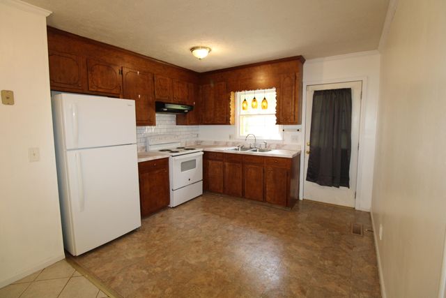 4385 Red Lane Road, Dalzell, SC 29040