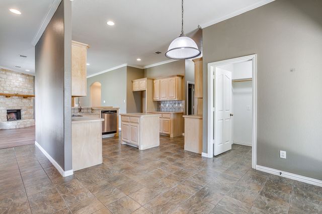 550 Sandlin Lane, Springtown, TX 76082