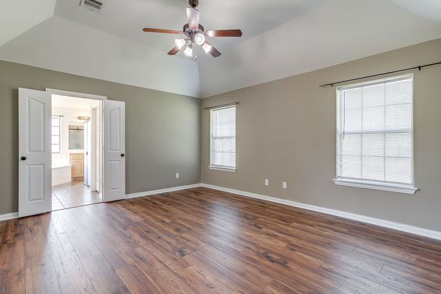 550 Sandlin Lane, Springtown, TX 76082