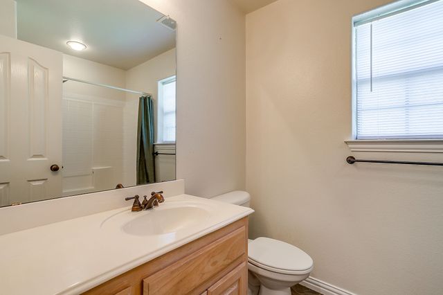 550 Sandlin Lane, Springtown, TX 76082