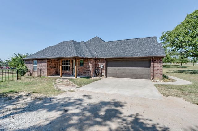 550 Sandlin Lane, Springtown, TX 76082