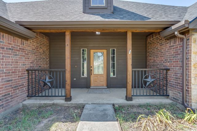550 Sandlin Lane, Springtown, TX 76082