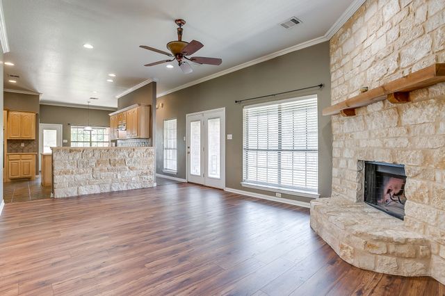 550 Sandlin Lane, Springtown, TX 76082