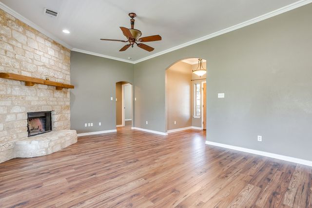 550 Sandlin Lane, Springtown, TX 76082