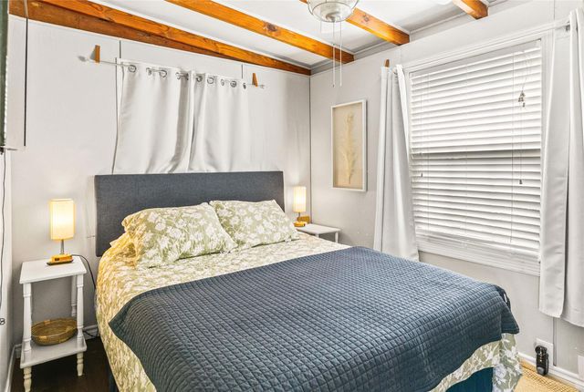 311 Olive Street, Surfside Beach, TX 77541