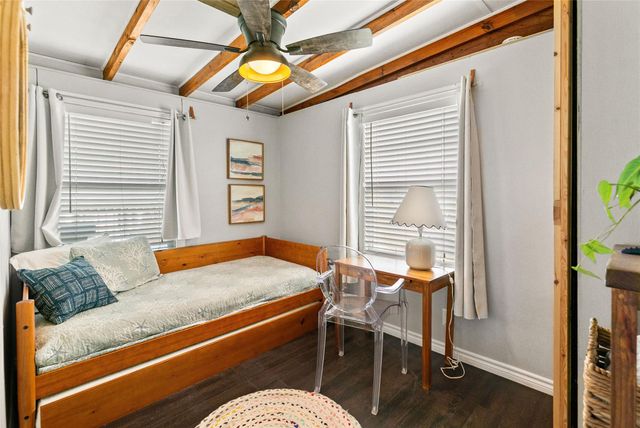 311 Olive Street, Surfside Beach, TX 77541