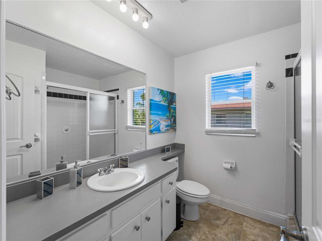 424 BAYCREST DRIVE, Venice, FL 34285