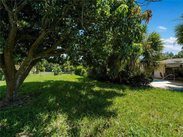 424 BAYCREST DRIVE, Venice, FL 34285