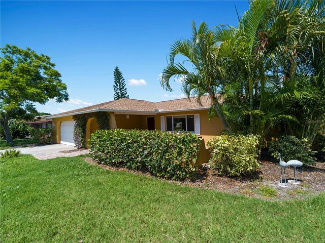 424 BAYCREST DRIVE, Venice, FL 34285