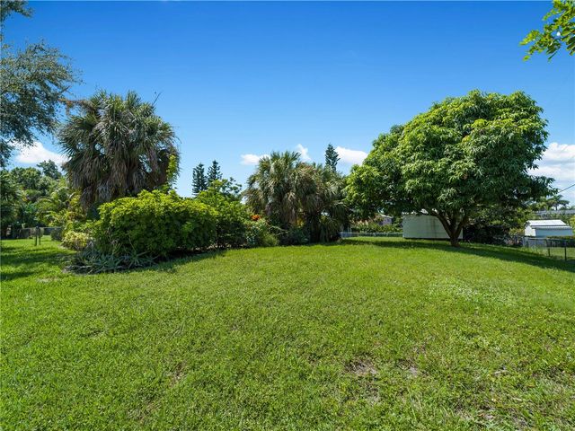 424 BAYCREST DRIVE, Venice, FL 34285