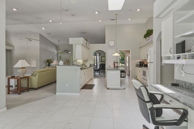 8710 SW 190TH CIRCLE, Dunnellon, FL 34432