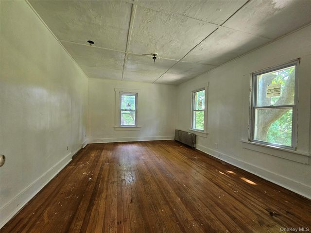 62 Clinton Avenue, Monticello, NY 12701