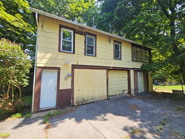 62 Clinton Avenue, Monticello, NY 12701