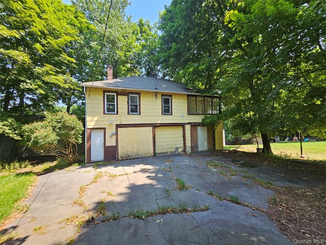 62 Clinton Avenue, Monticello, NY 12701