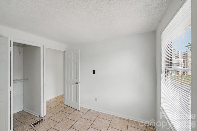 9626 Vinca Circle D, Charlotte, NC 28213