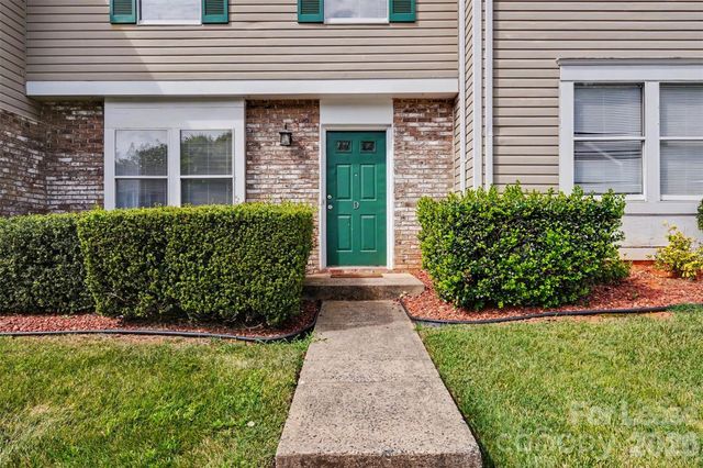 9626 Vinca Circle D, Charlotte, NC 28213