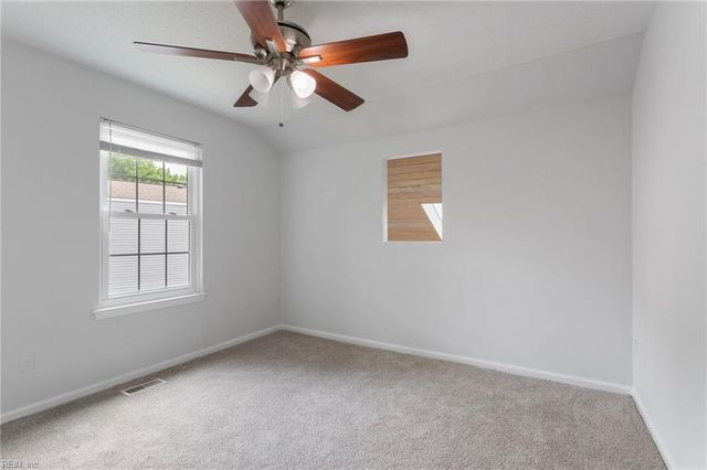 209 Quarter Trl Apt B, Newport News, VA 23608