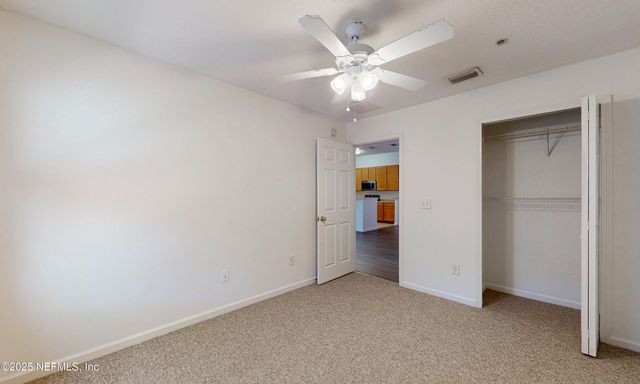 7060 DEER LODGE Circle 108, Jacksonville, FL 32256