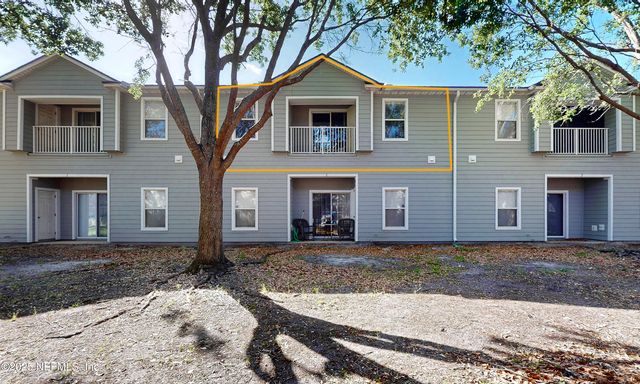 7060 DEER LODGE Circle 108, Jacksonville, FL 32256