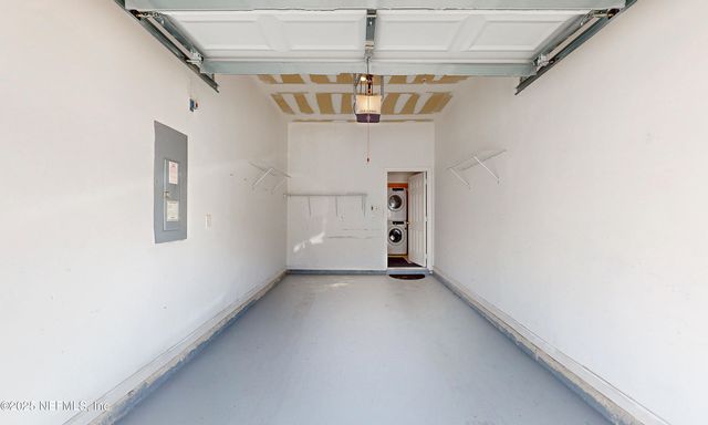 7060 DEER LODGE Circle 108, Jacksonville, FL 32256