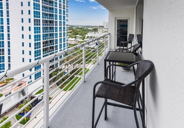 812 Briny Avenue 10C, Pompano Beach, FL 33062