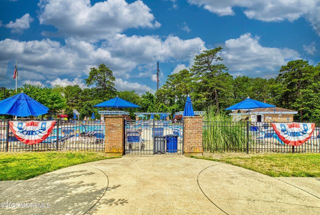 34A Cambridge Circle, Manchester, NJ 08759