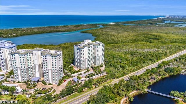 265 Indies WAY 1402, Naples, FL 34110