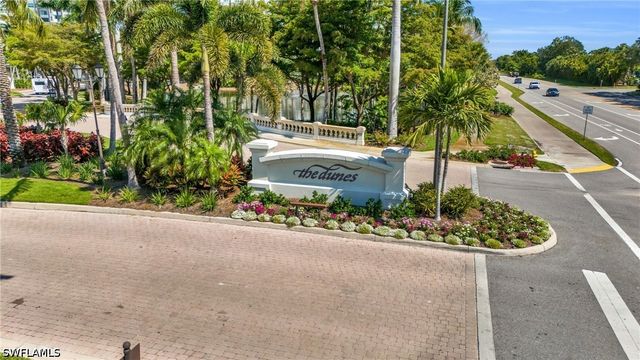 265 Indies WAY 1402, Naples, FL 34110