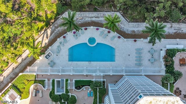 265 Indies WAY 1402, Naples, FL 34110