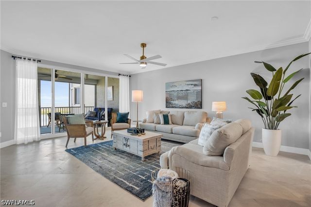 265 Indies WAY 1402, Naples, FL 34110