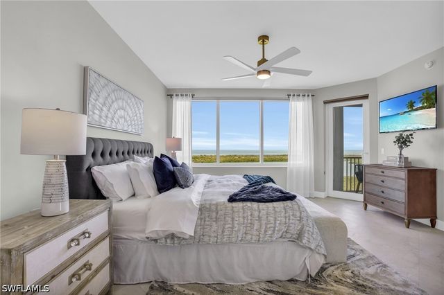 265 Indies WAY 1402, Naples, FL 34110