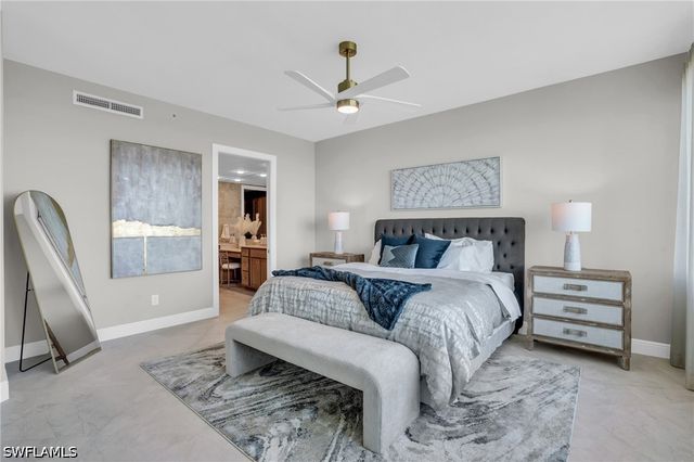 265 Indies WAY 1402, Naples, FL 34110