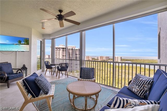 265 Indies WAY 1402, Naples, FL 34110
