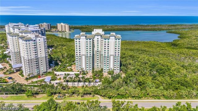 265 Indies WAY 1402, Naples, FL 34110