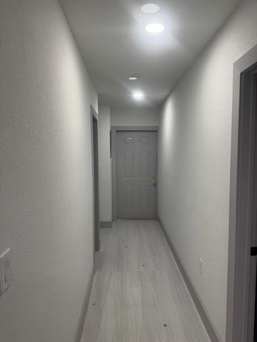 405 N E Street, Lake Worth, FL 33460