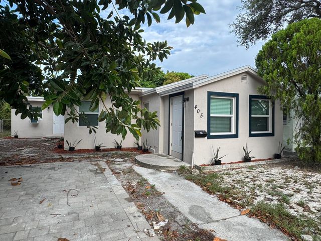 405 N E Street, Lake Worth, FL 33460