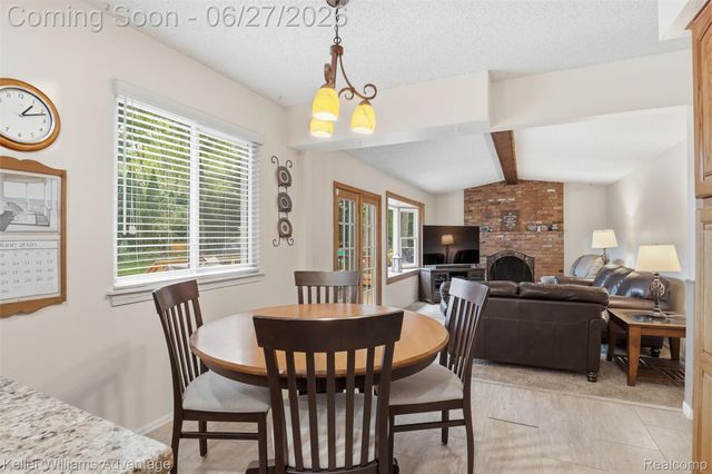 1479 Chanticlair Circle, Wixom, MI 48393