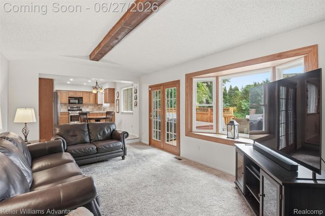 1479 Chanticlair Circle, Wixom, MI 48393